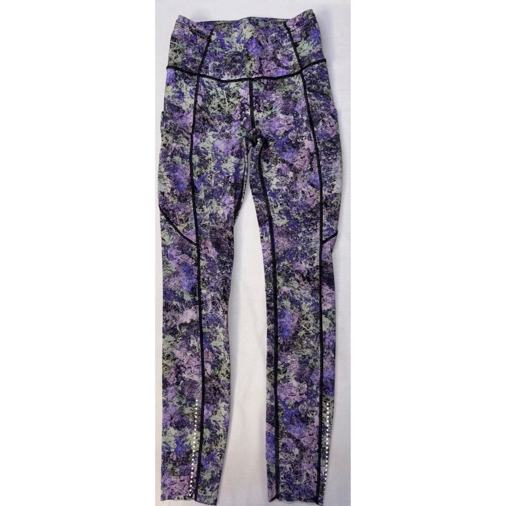 Lululemon women’s size 4 leggings